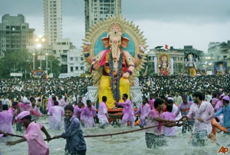 Độc đáo lễ hội tượng thần Ganesh Chaturthi ở Ấn Độ - 6 Độc đáo lễ hội tượng thần Ganesh Chaturthi ở Ấn Độ