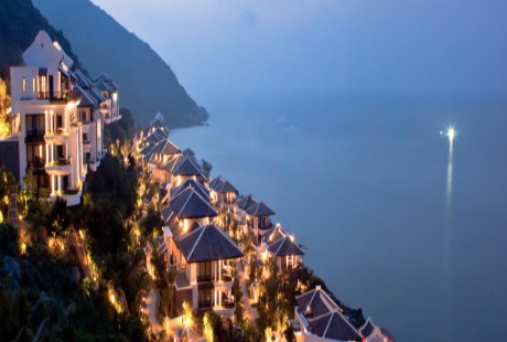 InterContinental Danang Sun Peninsula Resort giành 4 giải thưởng World Travel Awards 2014 - 2 InterContinental Danang Sun Peninsula Resort