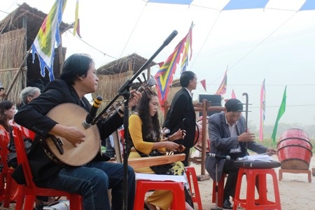 Nghệ thuật bài chòi càng trở nên ý nghĩa và sôi động nhờ các nhạc cụ truyền thống