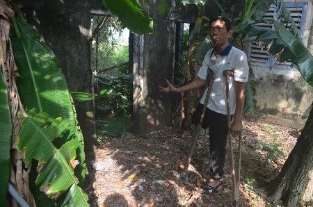 Hàng chục điểm chứa thuốc độc trong khu dân cư - 3 Hàng chục điểm chứa thuốc độc trong khu dân cư