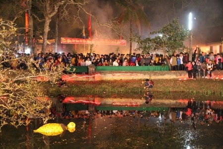 Xin chữ cầu may đầu năm