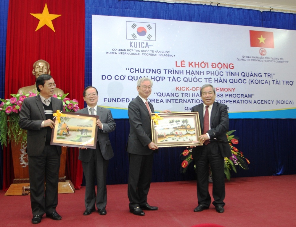 Hàn Quốc hỗ trợ gần 9,7 triệu USD thực hiện chương trình giảm nghèo - 2 Lãnh đạo tỉnh Quảng Trị mong muốn sự kiện trên là dấu mốc quan trọng
