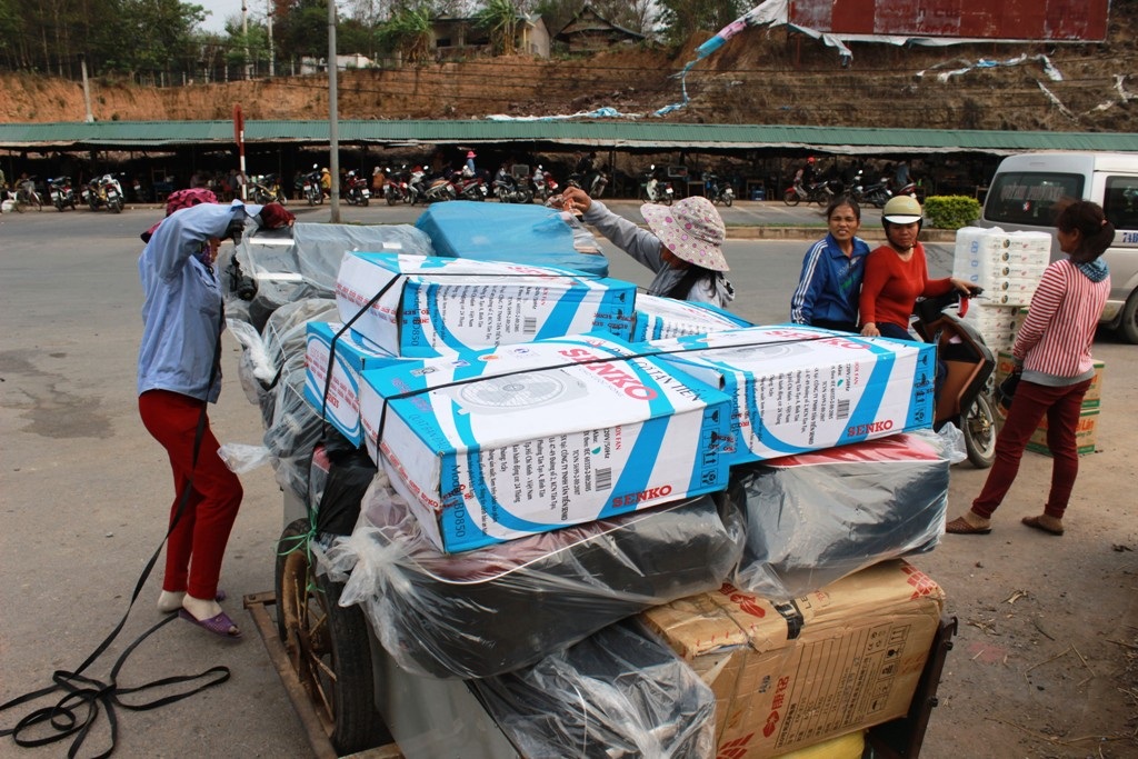 Đội xe kéo tự quản hiện có khoảng hơn 100 người, hầu hết là những chị em phụ nữ Vân Kiều