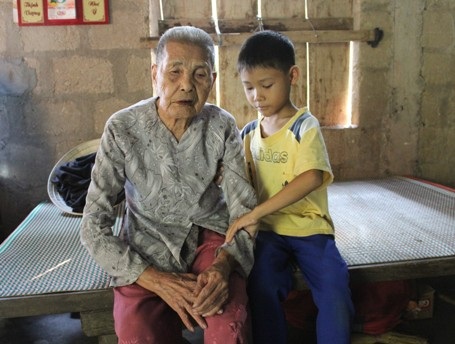 Anh Khôi buồn bã kể về những bất hạnh của đời mình