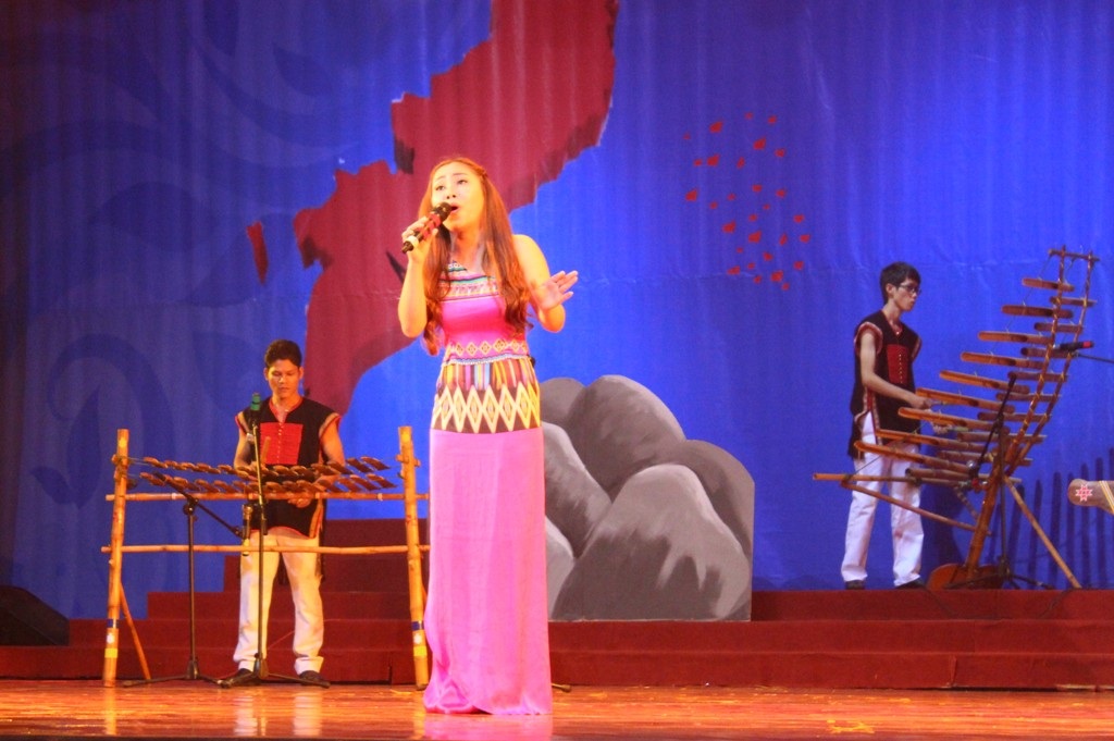 Những ca khúc có âm điệu mạnh mẽ Âm vang cao nguyên