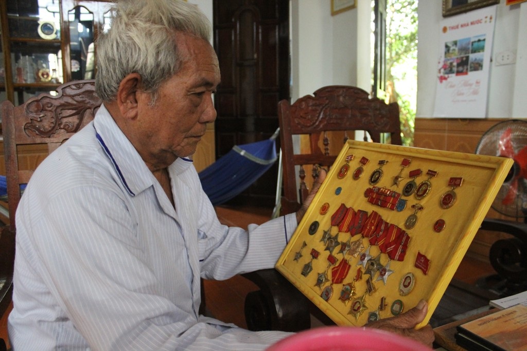 Những đóng góp của ông trong cuộc kháng chiến được Đảng và Nhà nước ghi nhận