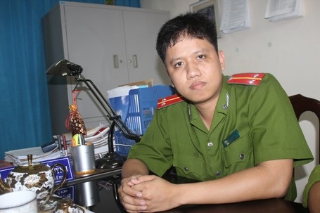 Trung úy Trần Hải dù vào đội hình sự chưa lâu nhưng luôn tỏ ra xông xáo trong mọi nhiệm vụ