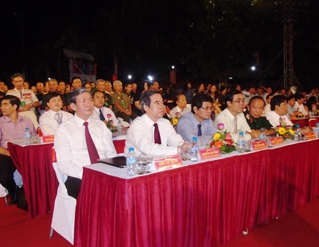 Xúc động đêm tái hiện lịch sử Hùng thiêng đất mẹ