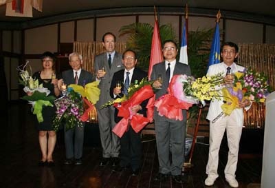 5 nhà nghiên cứu xuất sắc VN được Pháp tặng thưởng Huy chương - 1