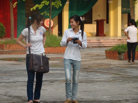 Đề Lịch sử dài, đề Toán không quá khó - 8 Đề Lịch sử dài, đề Toán không quá khó - 8