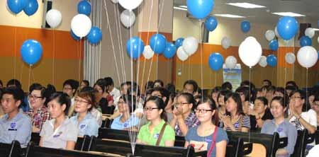 Lễ hội Pizza Day dành cho sinh viên Quản trị Kinh doanh - 1