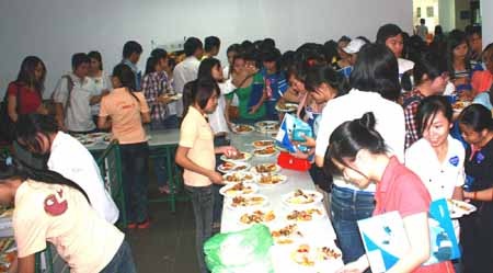 Lễ hội Pizza Day dành cho sinh viên Quản trị Kinh doanh - 2