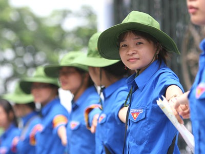 Trao giải thưởng tình nguyện xuất sắc cho 10 cá nhân và tổ chức - 1 Trao giải thưởng tình nguyện xuất sắc cho 10 cá nhân và tổ chức - 1