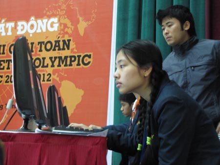 Học sinh THPT sẽ được tham gia thi giải toán qua Internet - 1