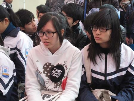 Khi nào bắt đầu nộp hồ sơ tại trường? - 1 Khi nào bắt đầu nộp hồ sơ tại trường?