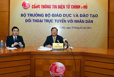 Bộ trưởng GD-ĐT trả lời hàng trăm câu hỏi “nóng” - 1 Bộ trưởng GD-ĐT trả lời hàng trăm câu hỏi “nóng”