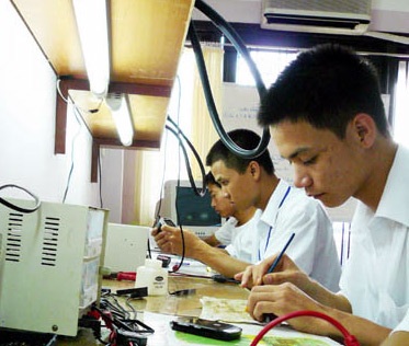 Hệ thống giáo dục phổ thông đã ảnh hưởng đến phân luồng - 1 Hệ thống giáo dục phổ thông đã ảnh hưởng đến phân luồng