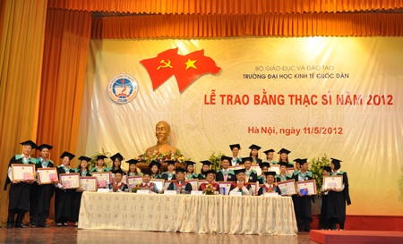Thêm 1.025 Thạc sỹ Kinh tế ra trường