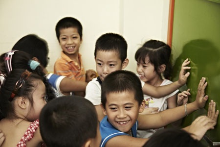 Hình thức học tiếng Anh hè tốt nhất cho trẻ? - 1