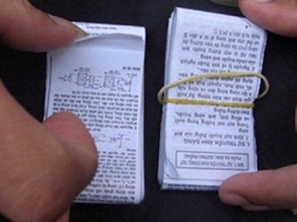 Đình chỉ thi nếu sử dụng “phao”