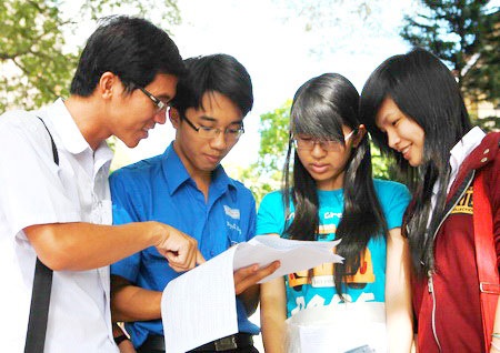 Không được ép buộc HS, SV đóng học phí một lần - 1 Học phí là vấn đề quan trọng đối với HS, SV