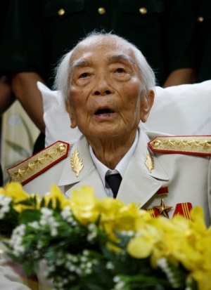 Dai-tuong-Vo-Nguyen-Giap1-f9437.jpg