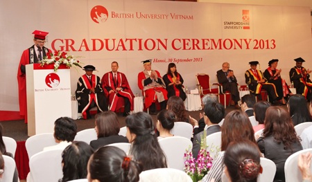 Lễ trao bằng tốt nghiệp.