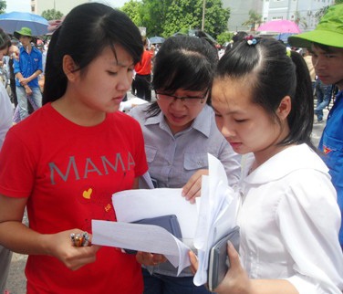 Tổ chức tuyển sinh núp dưới danh nghĩa tư vấn tuyển sinh - 1 Thí sinh cần tìm hiểu kỹ về trường ĐH, CĐ mà mình muốn dự thi.