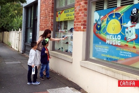 st1\:*{behavior:url(#ieooui) }