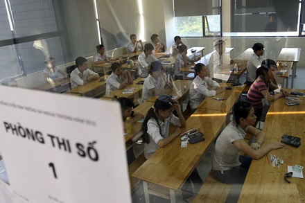 Những lỗi thí sinh thi ĐH, CĐ sẽ bị trừ điểm ngay phòng thi - 1 Thí sinh hết sức cảnh giác những lỗi bất thường gặp trong phòng thi