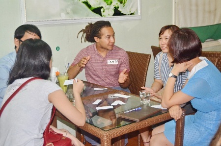 Các giáo viên nước ngoài nhiệt tình và thân thiện