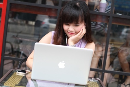 Học trực tuyến có tương tác lǠ mô hình học quen thuộc tại các nước phát triển