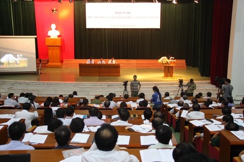Hiệu trưởng các trường đại học chọn thi quốc gia theo phương án 2 - 1 Hội nghịĠtrực tuyến Hiệu trưởng các trường đại học