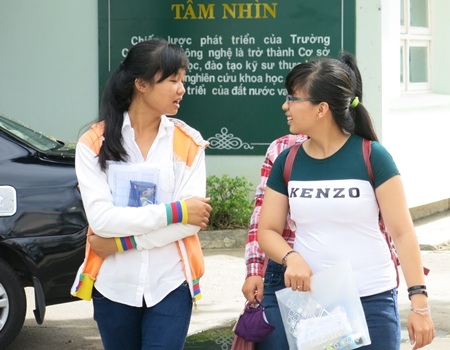 Thí sinh dự thi đại học đợt 2 2014.