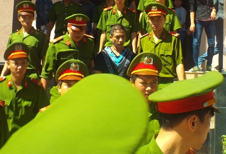 Lâm bị đề nghị mức án tử hình cho 2 tội danh hiếp dâm trẻ em và giết người.