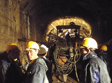 Lực lượng chức năng vẫn đang nỗ lực làm việc hết công suất.