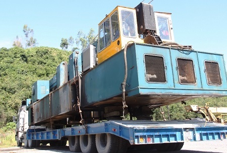 Phạt 82 triệu đồng, buộc xe chở biến áp "khủng" đi bằng đường biển - 3 Xe quá tải bị tạm giữ tại Khánh Hòa.