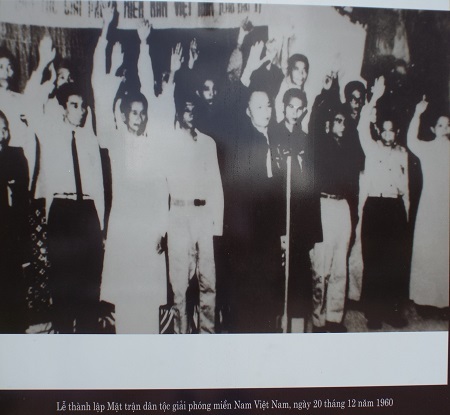 Lễ thành lập Mặt trận Dân tộc giải phóng miền Nam Việt Nam, năm 1960.