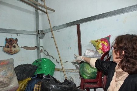 Nơm nớp lo nhà sập vì sống gần công trình xây dựng