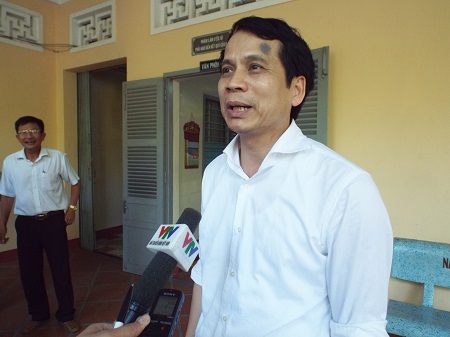 Thứ trưởng Giáo dục: “Sự giúp đỡ của nhà chùa cho thí sinh thể hiện đạo lý dân tộc”