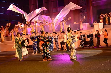 Ấn tượng với Lễ hội đường phố tại Festival Biển Nha Trang – Khánh Hòa 2015.