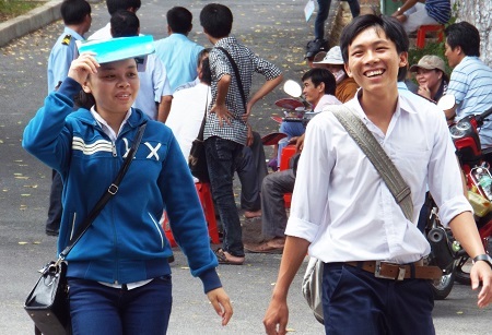 Thí sinh phấn khởi vì trúng tủ đề Địa hỏi về biển đảo