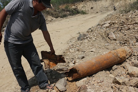 Quả bom đang chờ xử lý (Ảnh: L.X.)