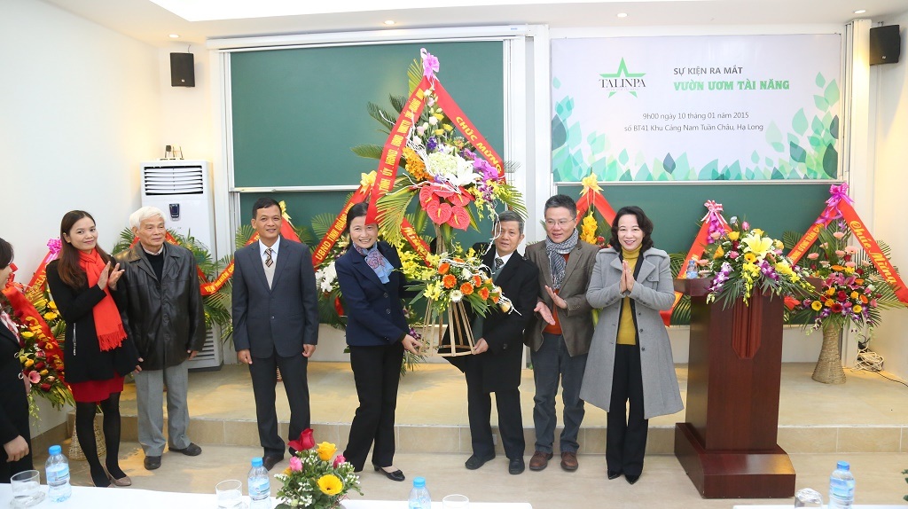 GS Ngô Bảo Châu ra mắt "Vườn ươm tài năng" - 2 Với sự gia đời của Vườm ươm Tài năng, Quảng Ninh rất kì vọng vào thế hệ trẻ