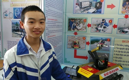 Cậu học trò hạt tiêu Nguyễn Văn Hoan xuất sắc đoạt giải nhì toàn cuộc.