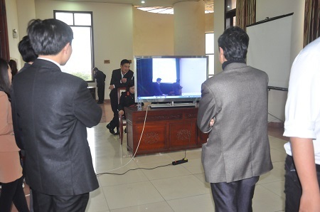 Những điều thú vị về chấm thi khoa học kỹ thuật - 10 Thậm chí được truyền trực tiếp ra ngoài để ai có nhu cầu đều có thể theo dõi