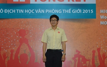 ĐH Ngoại thương thắng lớn ở cuộc thi Vô địch Tin học Văn phòng - 1 Đại