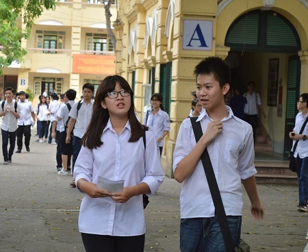 TPHCM: Đề tiếng Anh “nhẹ nhàng”, Hà Nội: Đề Toán “dễ thở” - 3 Nhiều thí sinh tự tin đạt điểm cao ở môn thi Toán.