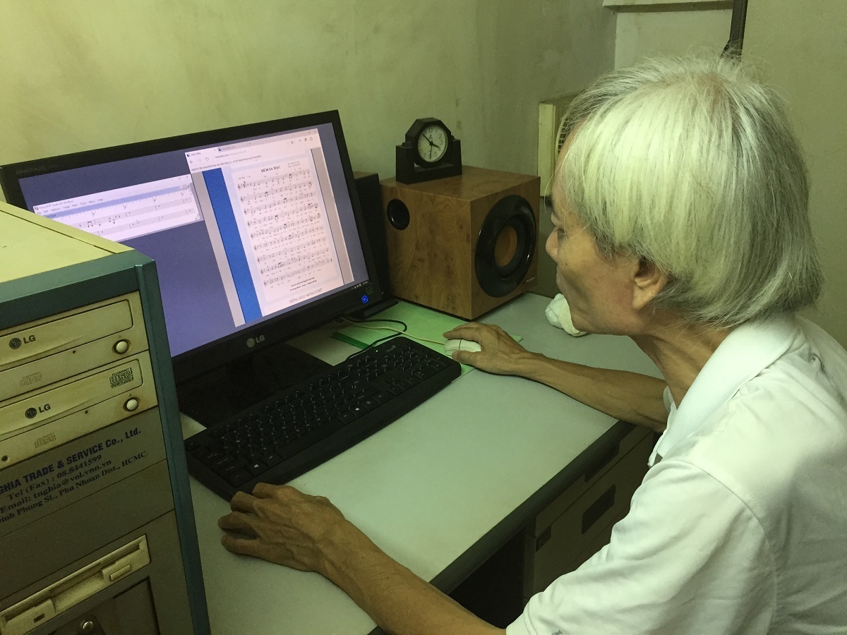 Thí sinh lớn tuổi nhất dự Nhân tài Đất Việt năm 2015 - Ảnh 2 Thí sinh lớn tuổi nhất dự Nhân tài Đất Việt năm 2015 - Ảnh 2