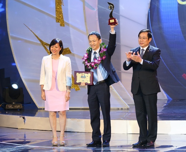 Nhân tài Đất Việt 2015: Bệ phóng của những tài năng - 7 Nhân tài Đất Việt 2015: Bệ phóng của những tài năng - 7